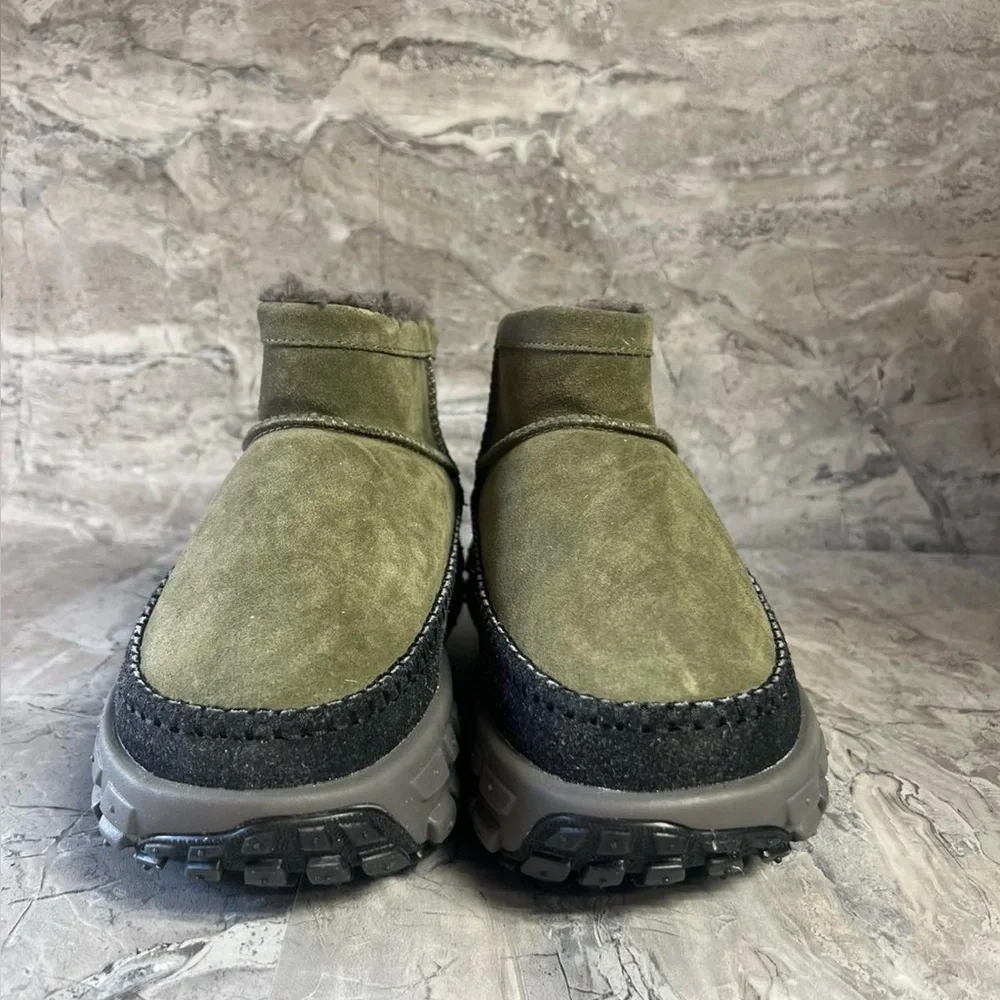 UGG mens Venture Daze Ultra Mini